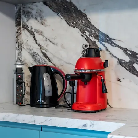 アパート Turqoise 2bdr *