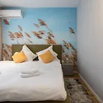 Turqoise 2bedroom *