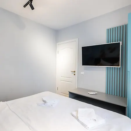 Turqoise 2bdr Appartement